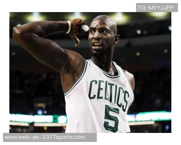 兰德尔创造历史达成三双成队史最快打破凯文加内特纪录 兰德尔创造历史达成三双成队史最快打破凯文加内特纪录