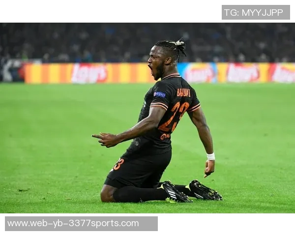 德国裁判茨瓦尔执法切尔西与阿贾克斯对决引发关注 德国裁判茨瓦尔执法切尔西与阿贾克斯对决引发关注